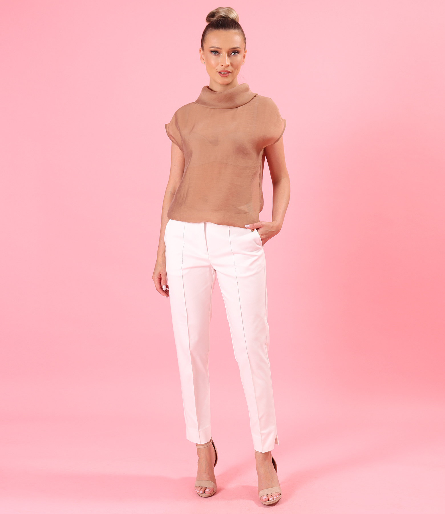 Elegant stretch cotton trousers with decorative elasticated waistband