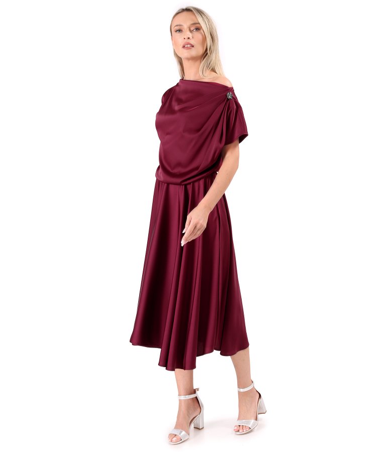 Midi dress in stretch satin with boat neckline