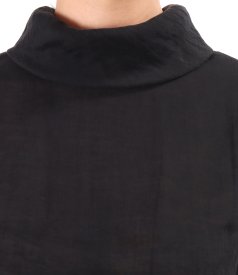 Tencel blouse with back buttons