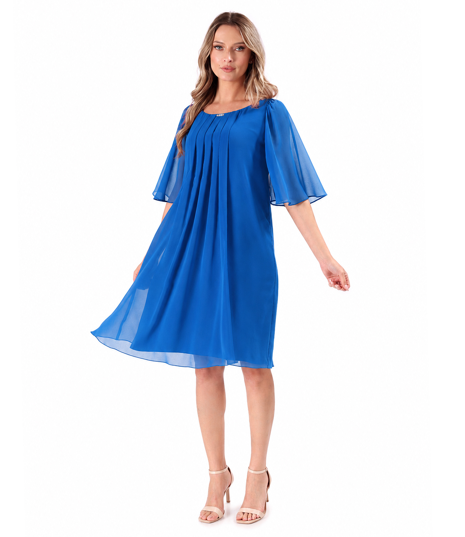 Evening dress in plain chiffon with flared sleeves