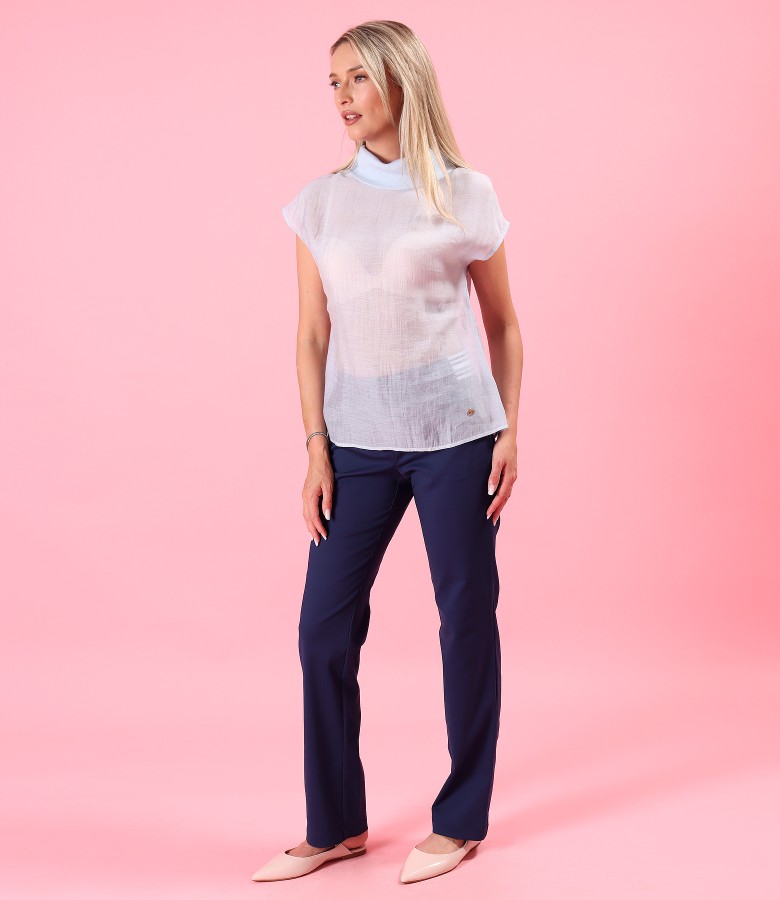 Straight-leg stretch cotton trousers with Tencel blouse