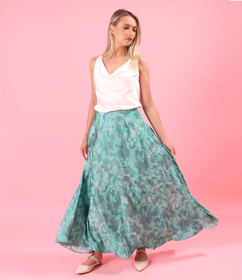 Elegant printed viscose skirt with bias-cut blouse