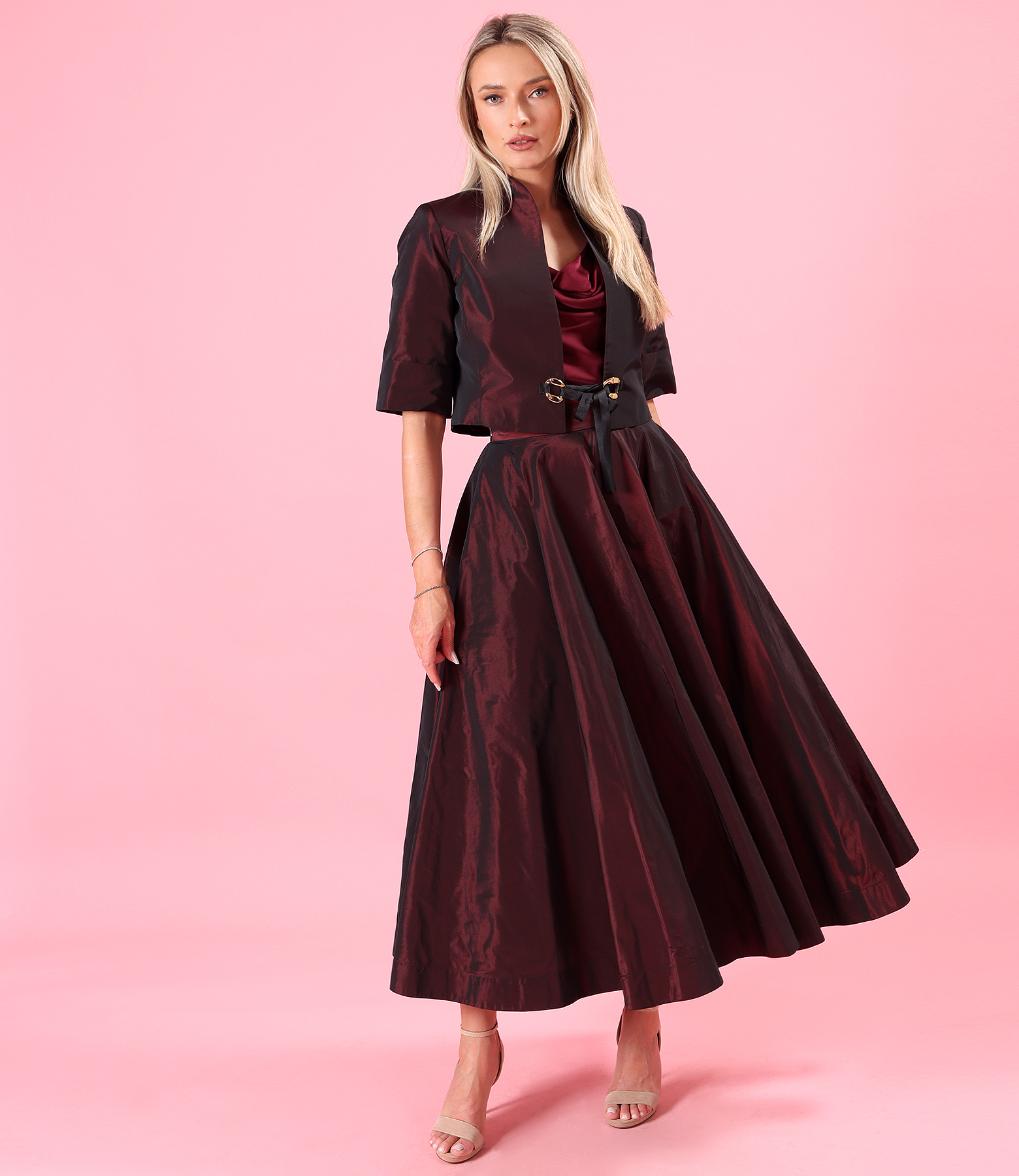 Evening outfit with long skirt and bolero in lightweight shot taffeta