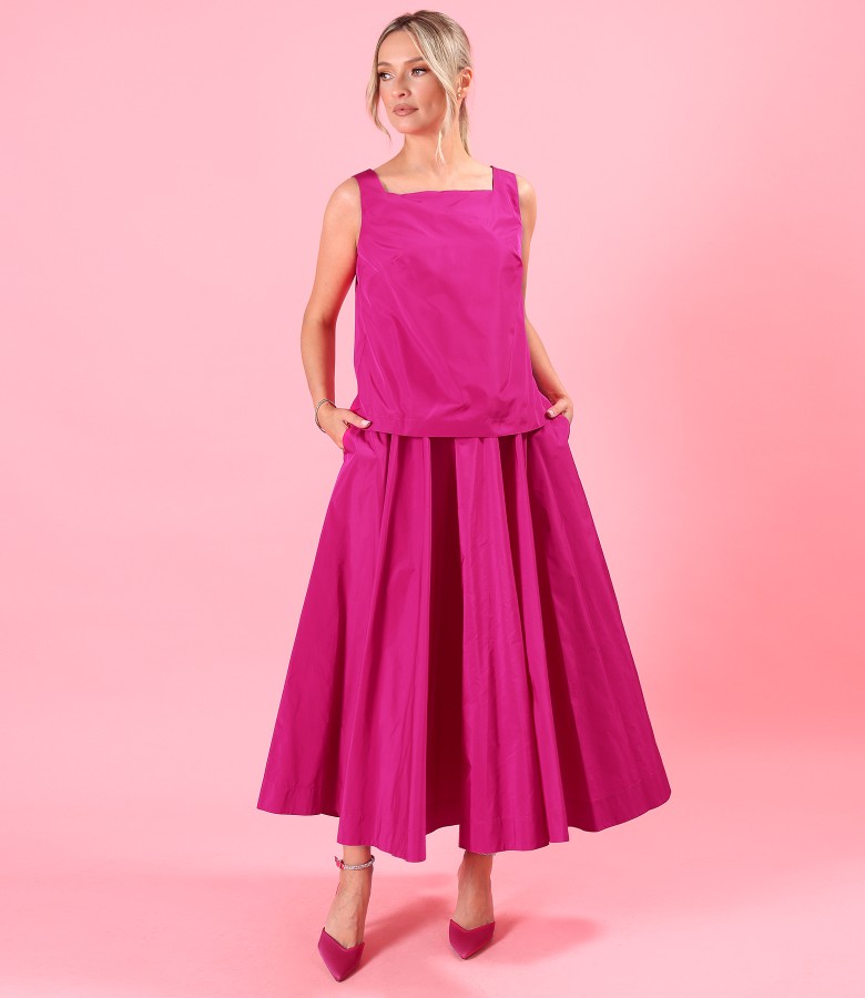 Long skirt and blouse in lightweight taffeta