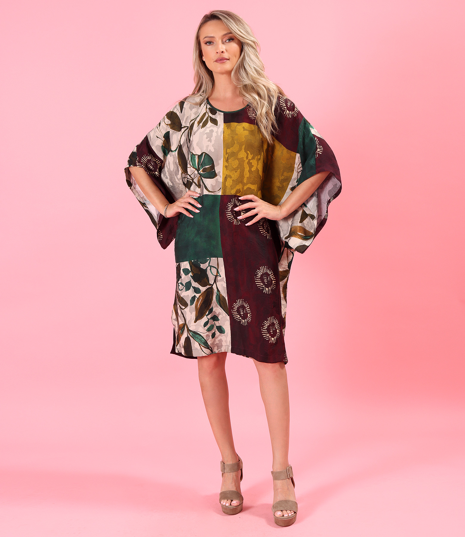 Oversized viscose dress with artistic print