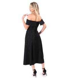 Elegant off-the-shoulder evening dress in stretch floral jacquard