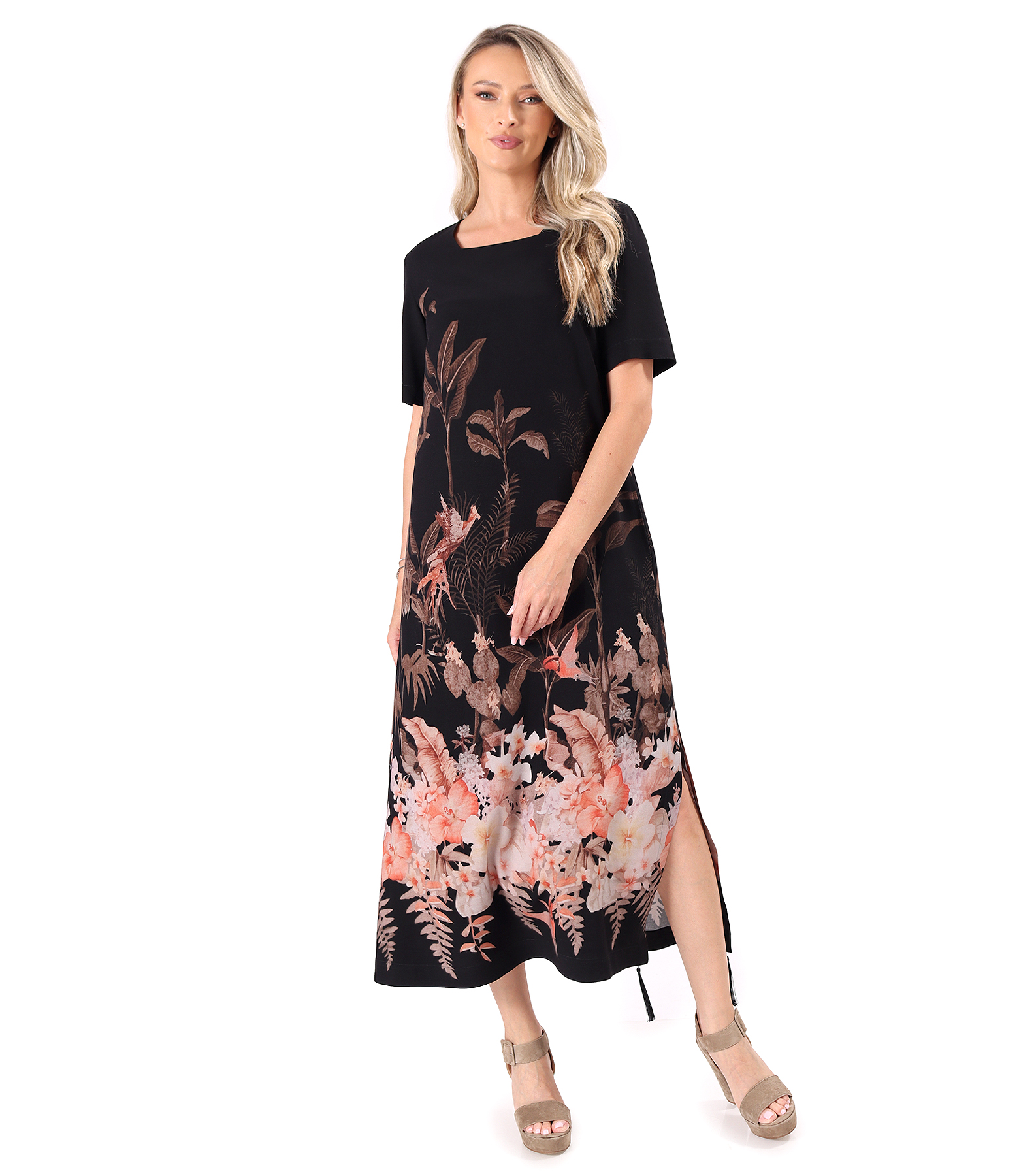 Long viscose dress with floral print and side slit