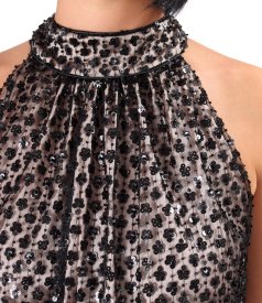 Evening dress with a sequin and bead-embellished bodice