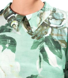 Elegant viscose blouse with floral-print natural silk
