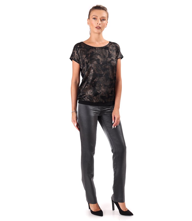 Relaxed-fit blouse with gold motif print front