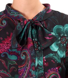 Long-sleeved blouse with scarf collar in printed chiffon