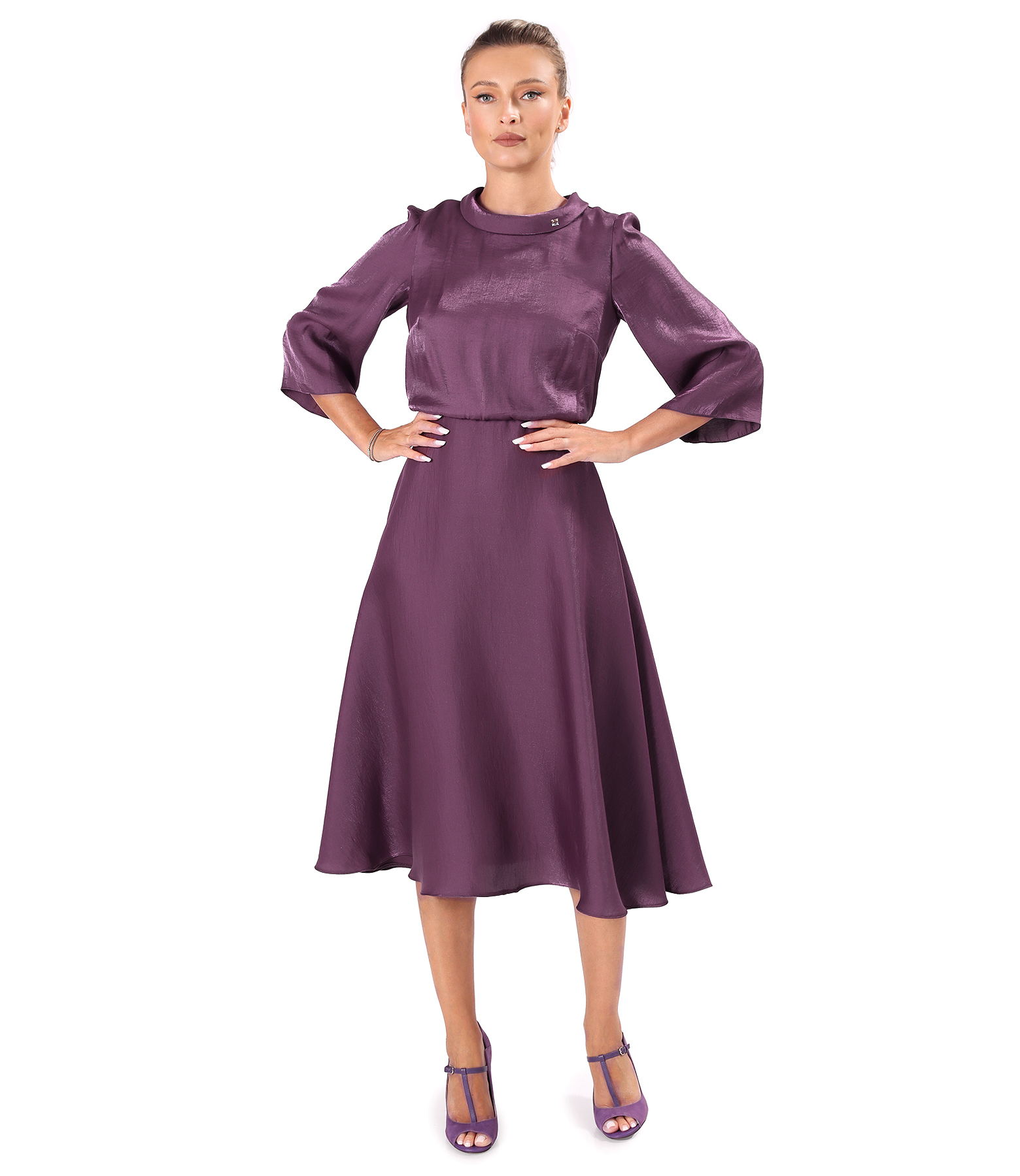 Midi dress in satin fabric