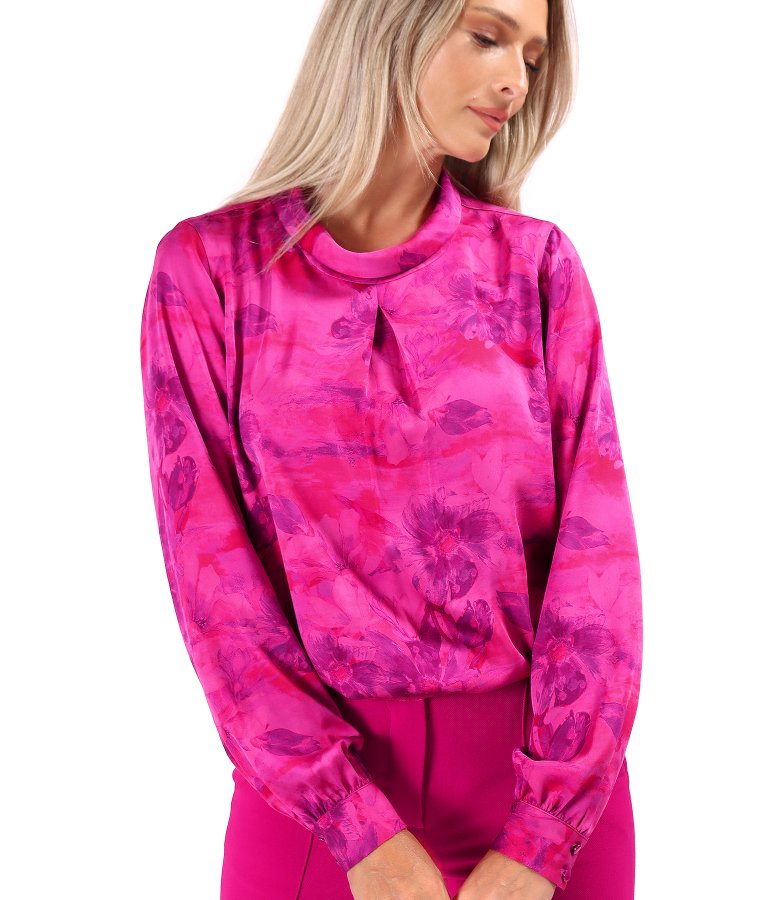 Relaxed-fit viscose blouse in floral print