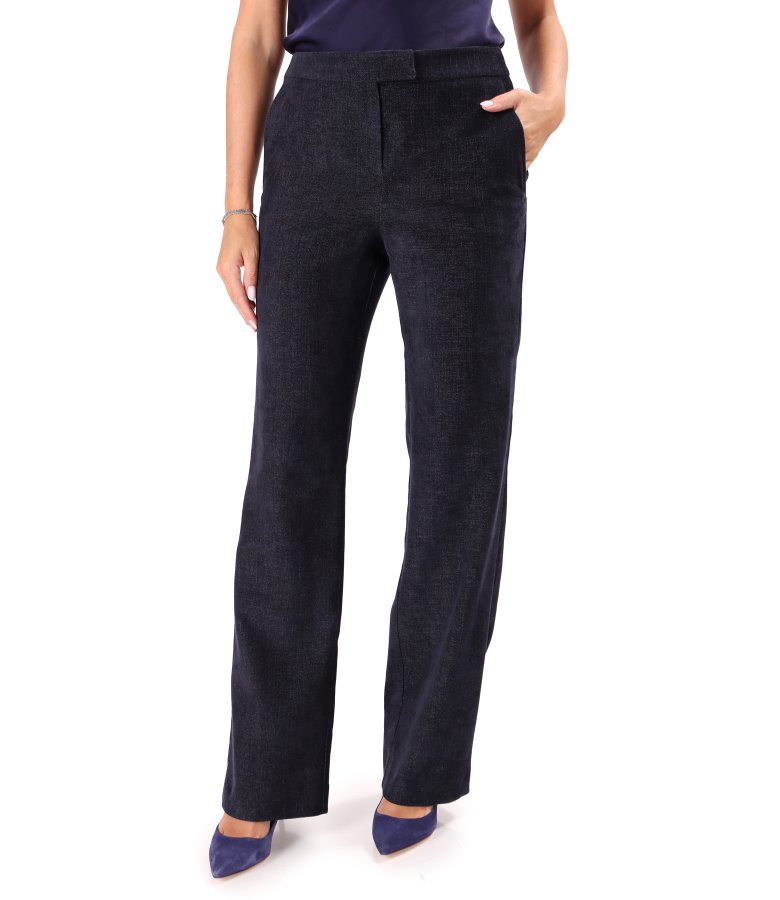 Straight-leg trousers in a thick viscose-blend fabric with lycra