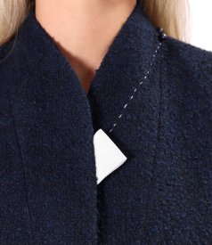 Elegant bouclé coat in a wool and alpaca blend