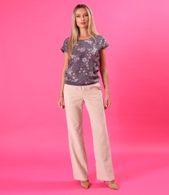 Tinuta smart casual cu bluza lejera si pantaloni drepti din stofa groasa cu lycra si viscoza