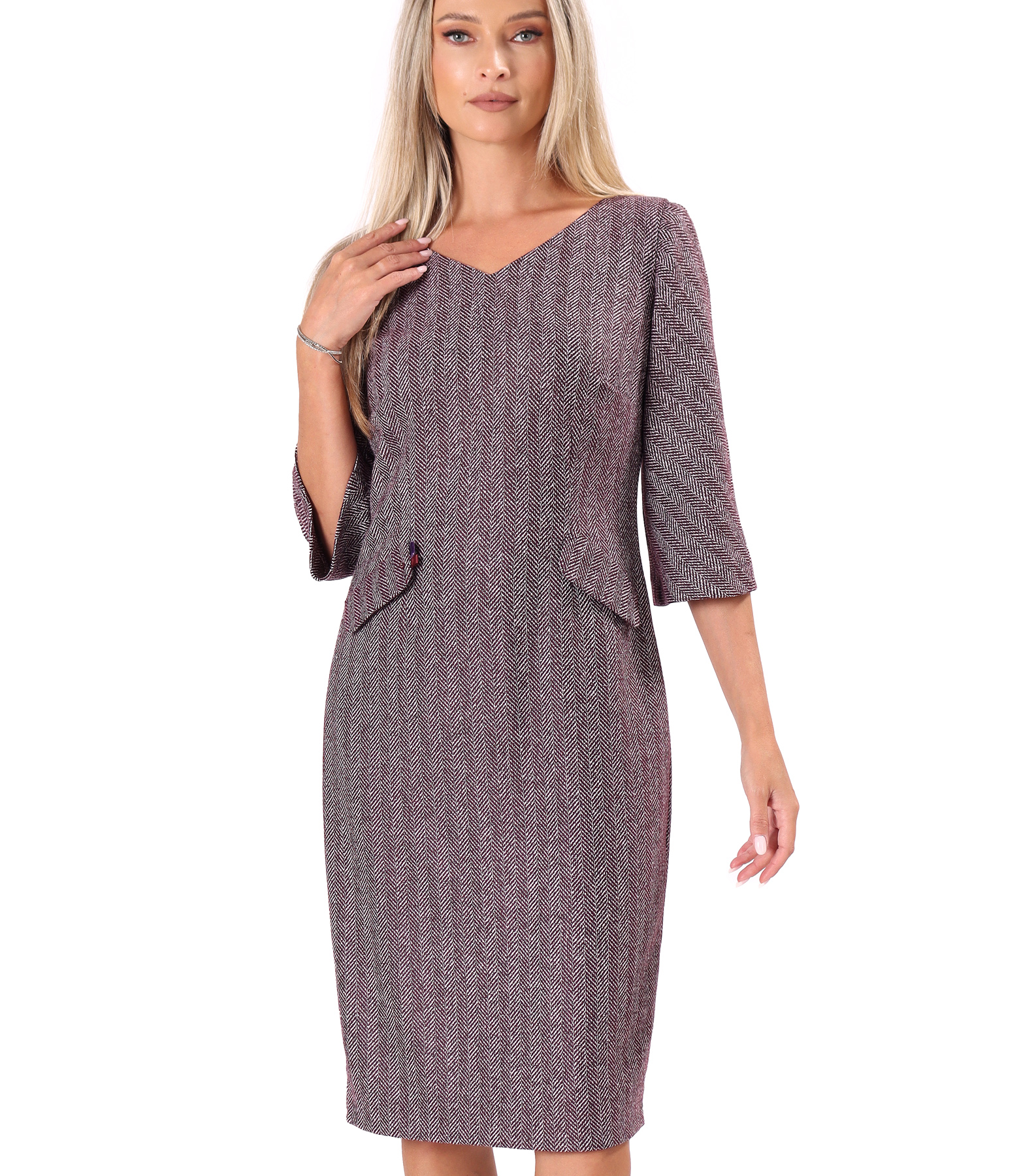Office dress in a viscose and cotton blend