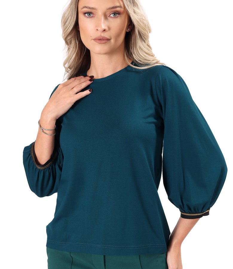 Elegant stretch jersey blouse with three-quarter sleeves