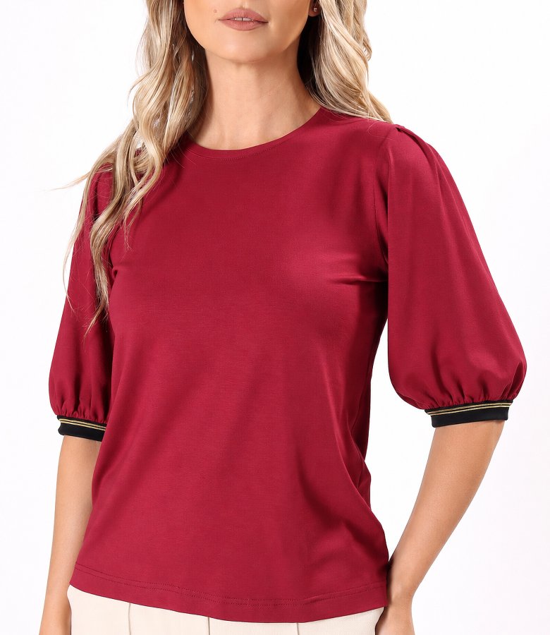 Elegant stretch jersey blouse with three-quarter sleeves